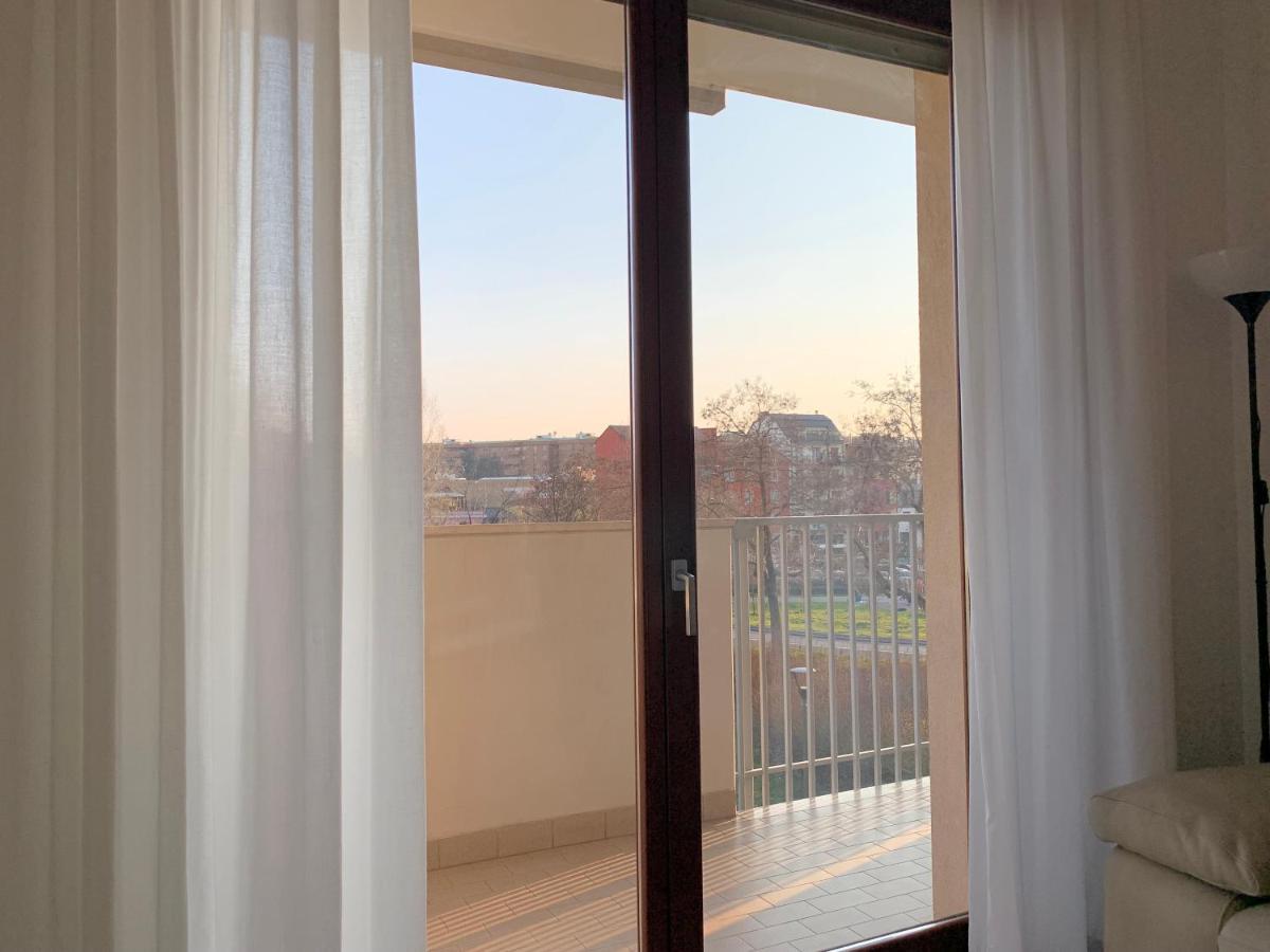 Apartamento Trilocale In Zona Bocconi/Navigli Milán Exterior foto